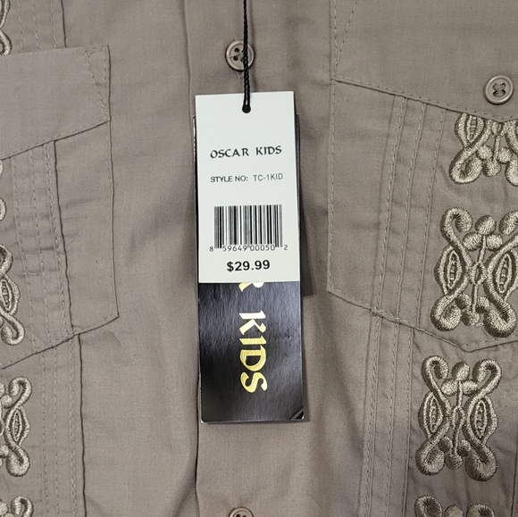 Oscar Kids NWT Boys Brown Short Sleeve Button Up Shirt Size Medium (8) - Picture 6 of 6